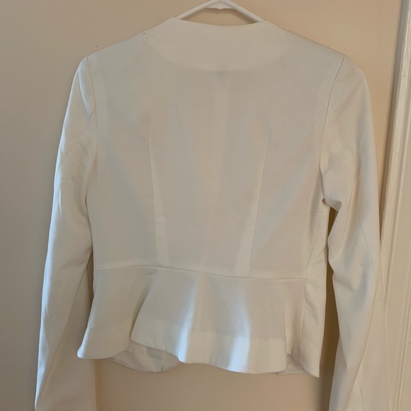 H&M white blazer - Picture 4 of 5